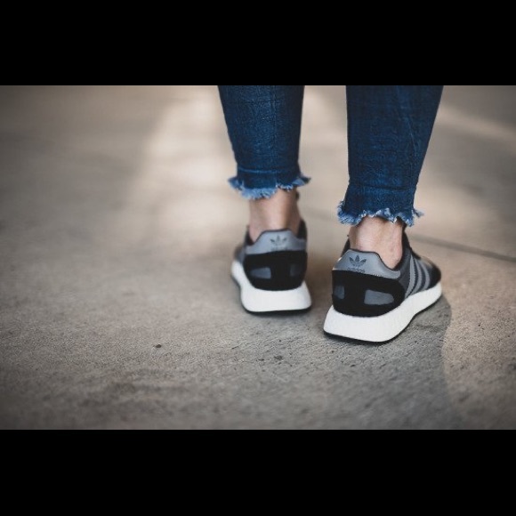 adidas Originals I-5923 Iniki Runner D97353 Shoes - Picture 7 of 9